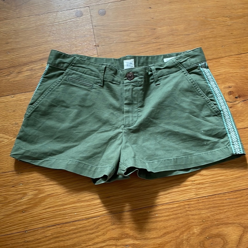 GAP summer shorts